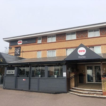 Отель Oyo Flagship London Finchley Экстерьер фото