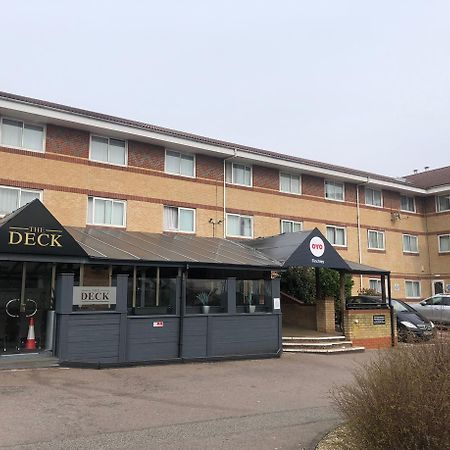 Отель Oyo Flagship London Finchley Экстерьер фото