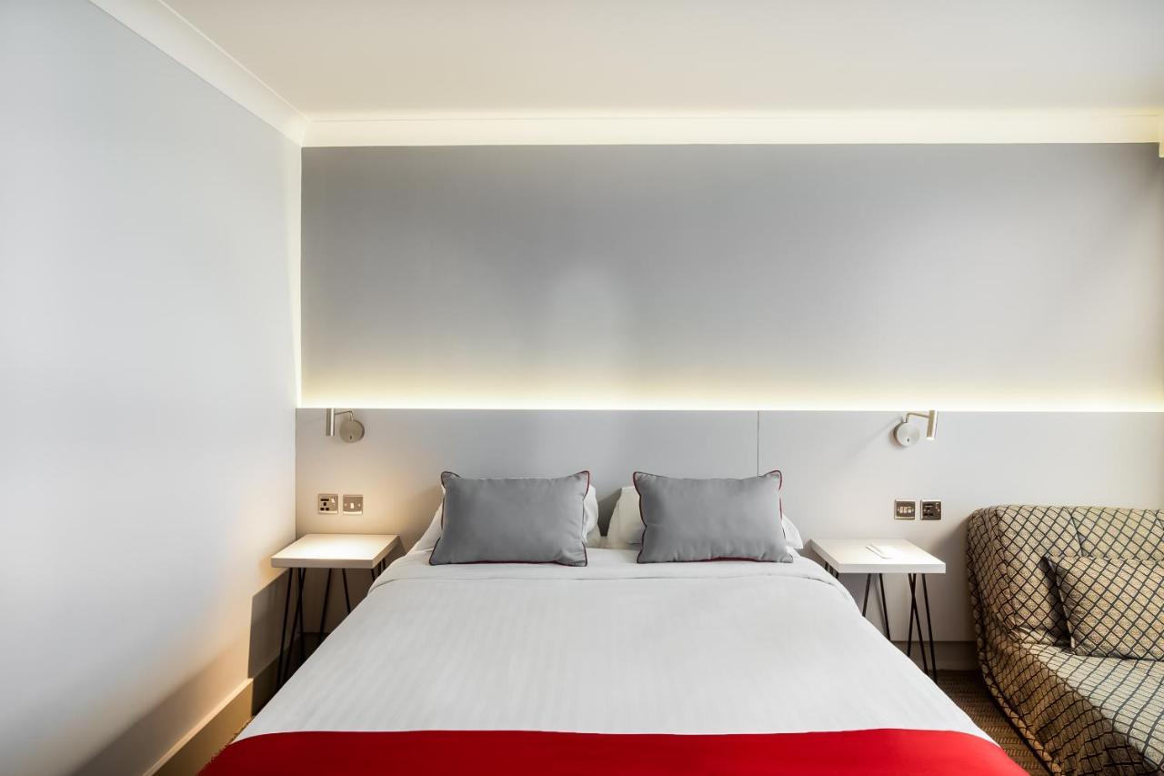 Отель Oyo Flagship London Finchley Экстерьер фото