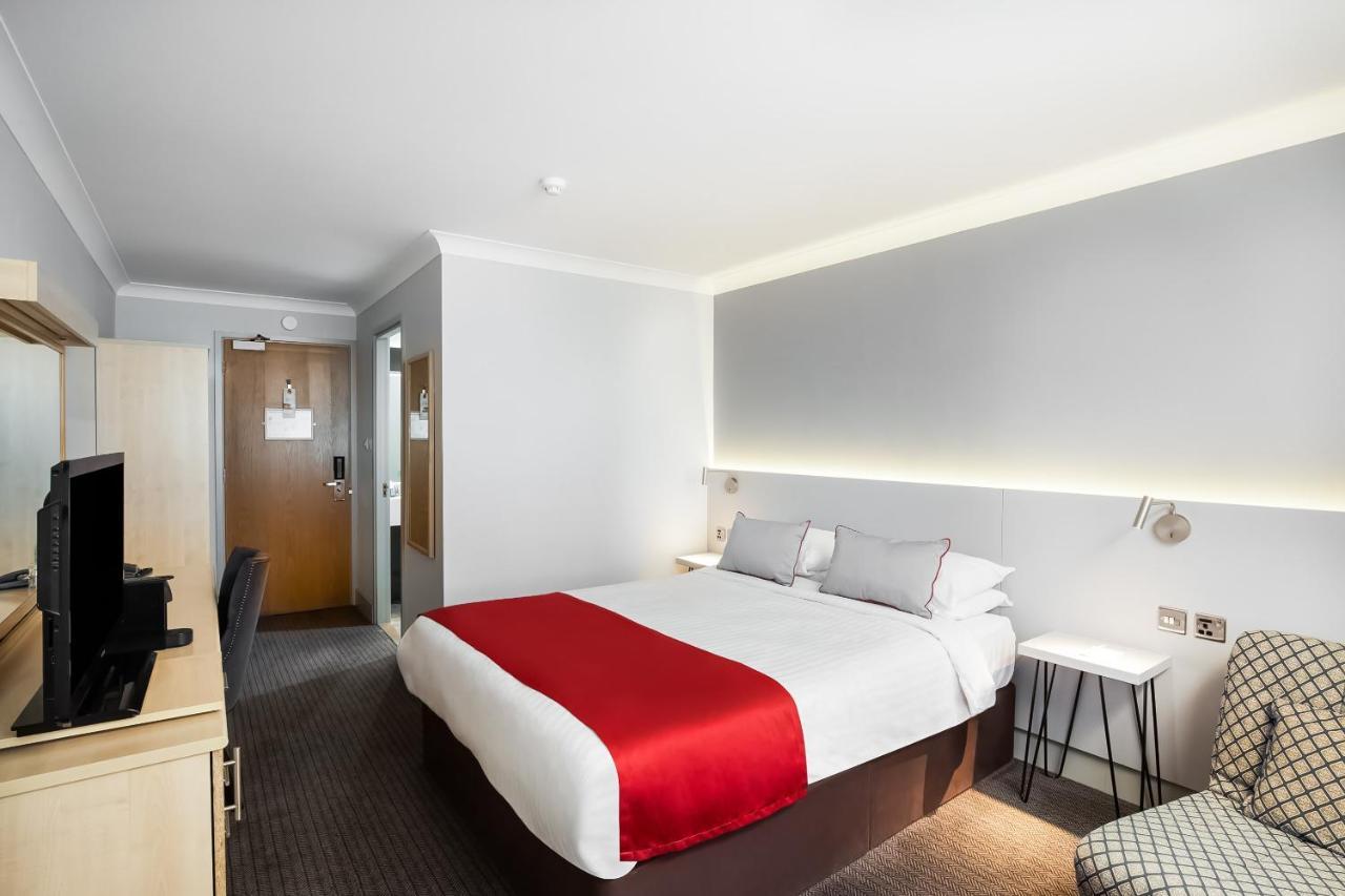 Отель Oyo Flagship London Finchley Экстерьер фото