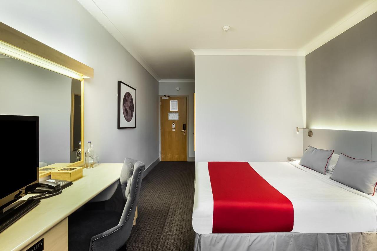 Отель Oyo Flagship London Finchley Экстерьер фото