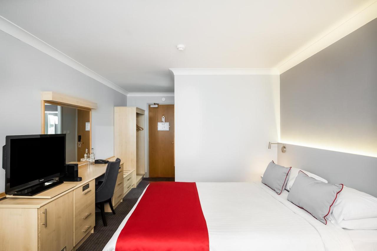Отель Oyo Flagship London Finchley Экстерьер фото