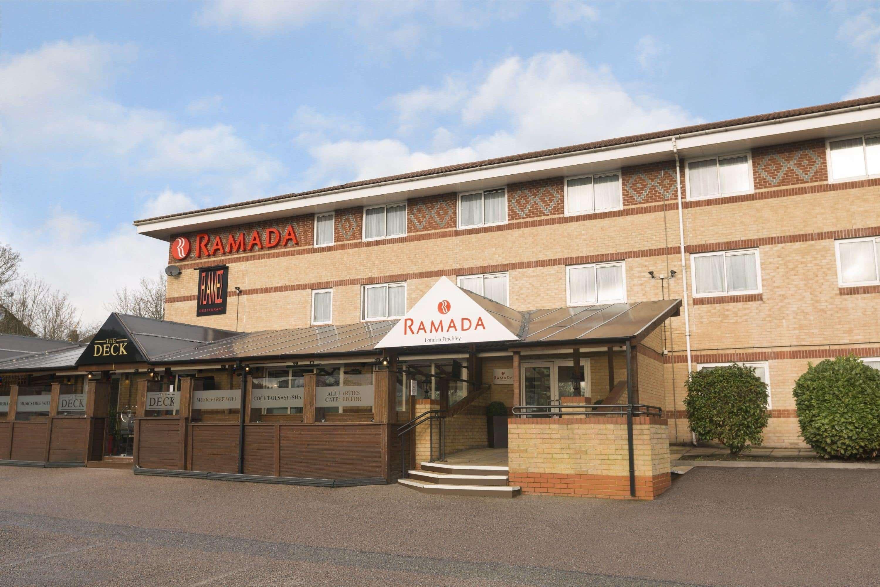 Отель Oyo Flagship London Finchley Экстерьер фото