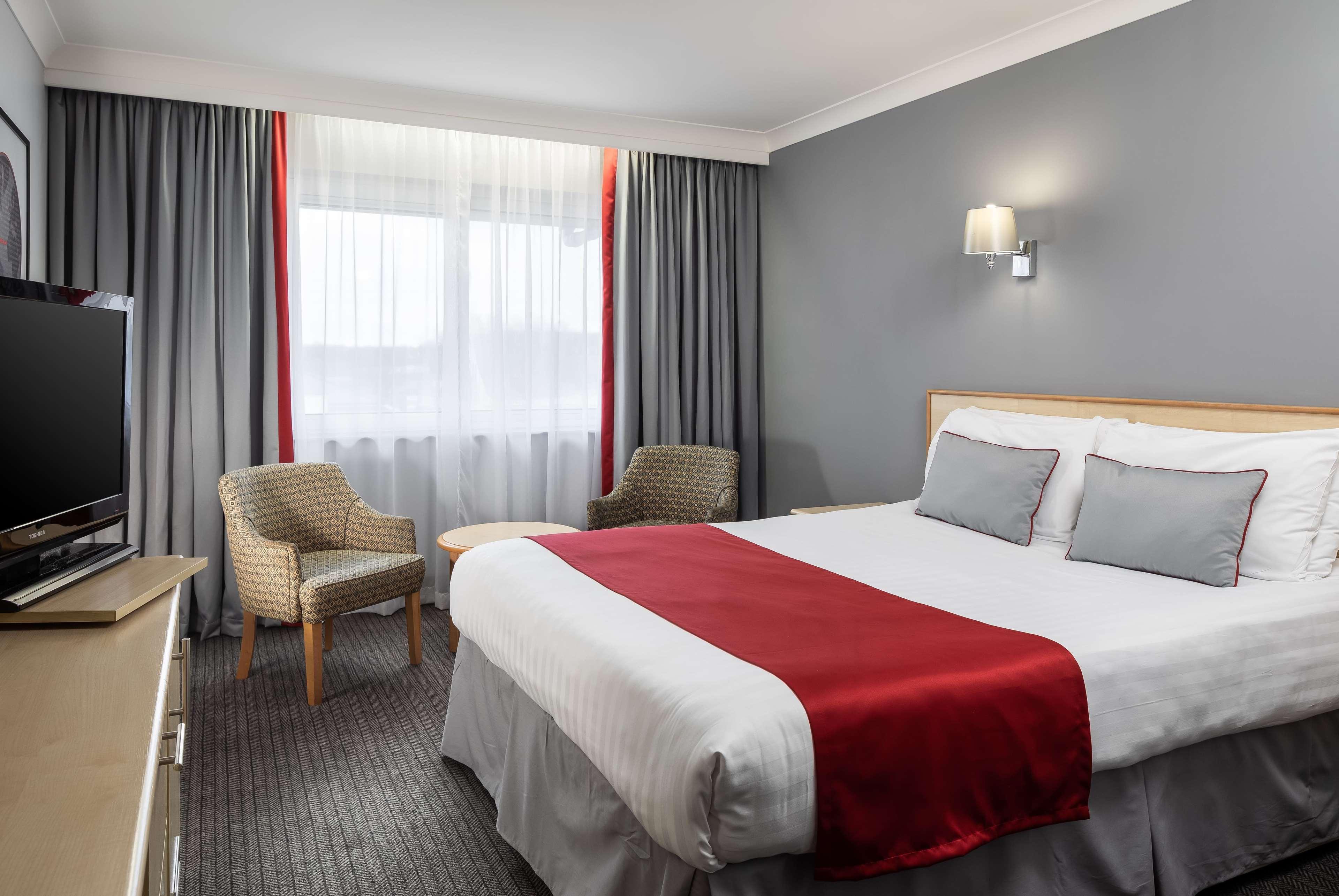 Отель Oyo Flagship London Finchley Экстерьер фото