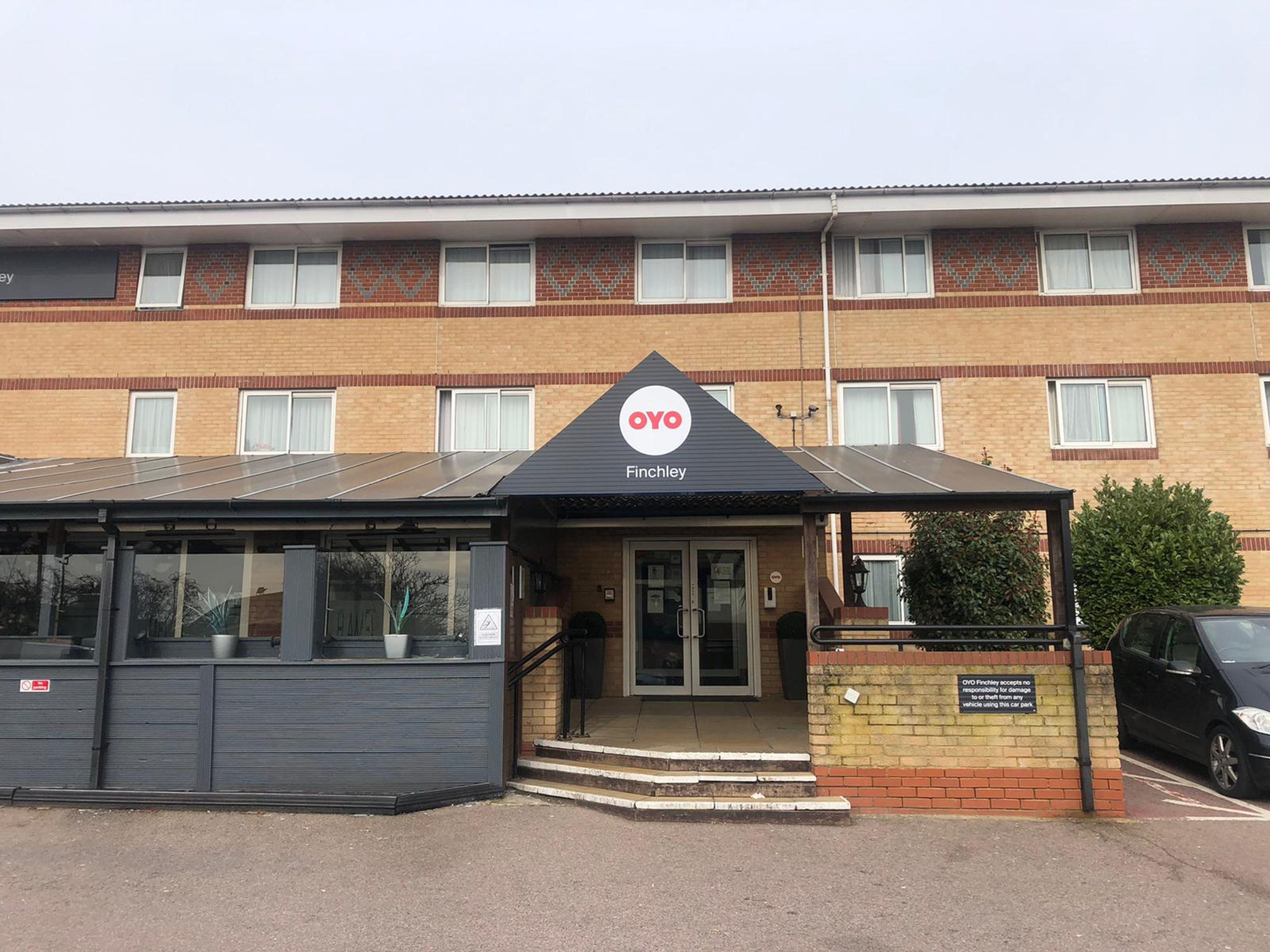 Отель Oyo Flagship London Finchley Экстерьер фото