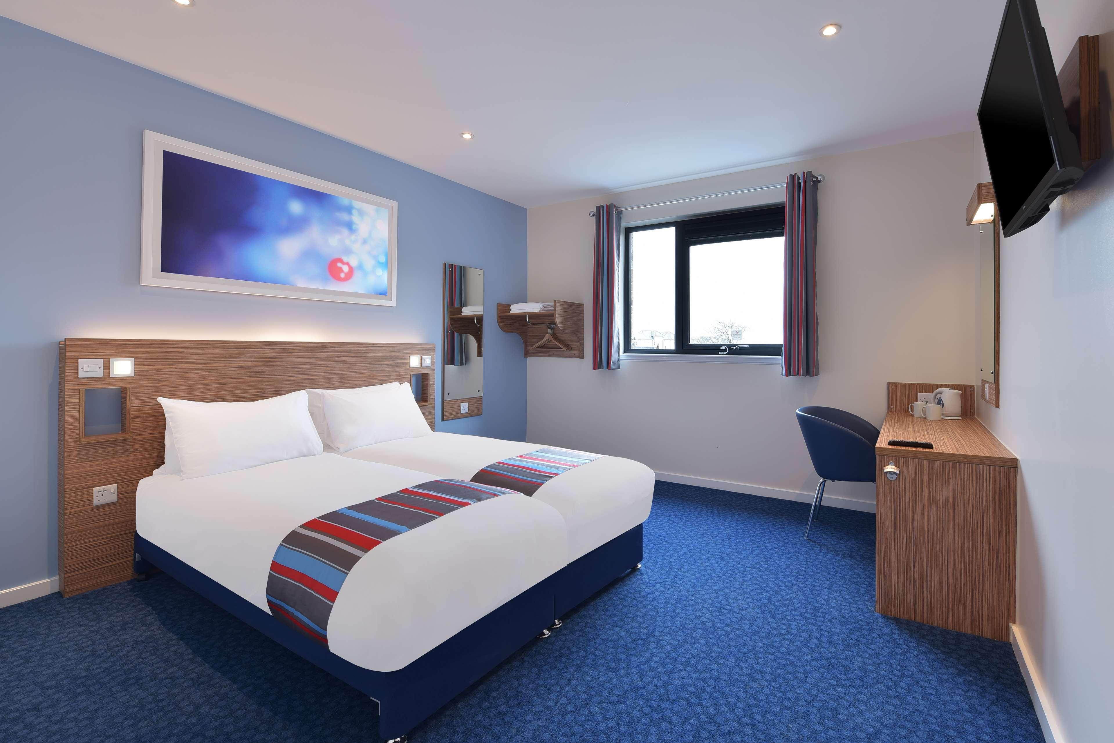 Отель Oyo Flagship London Finchley Экстерьер фото