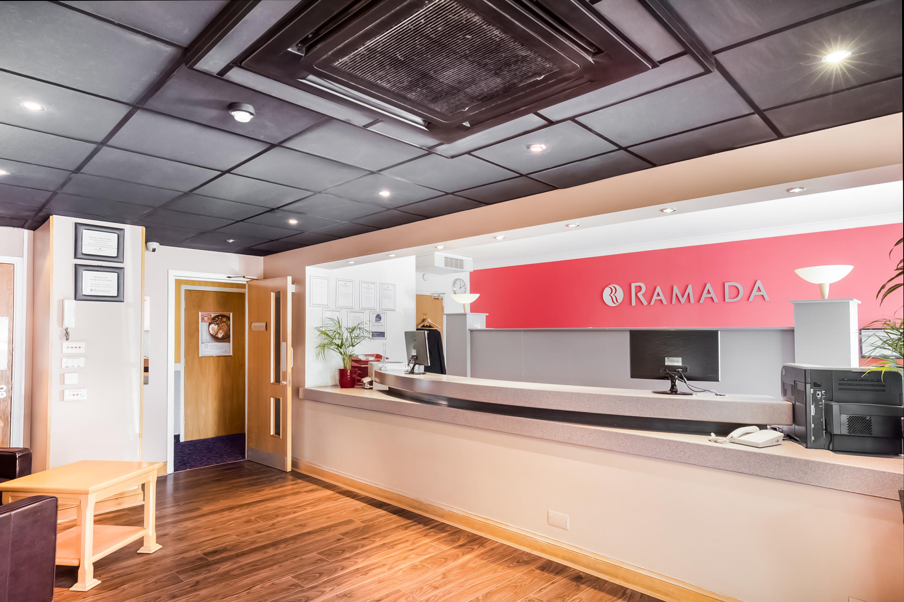 Отель Oyo Flagship London Finchley Экстерьер фото